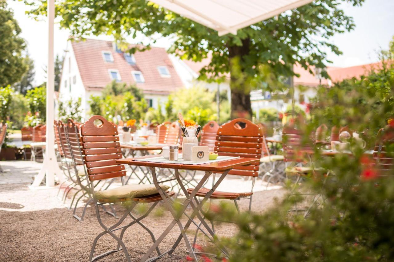 Alter Wirt Putzbrunn Hotell Eksteriør bilde