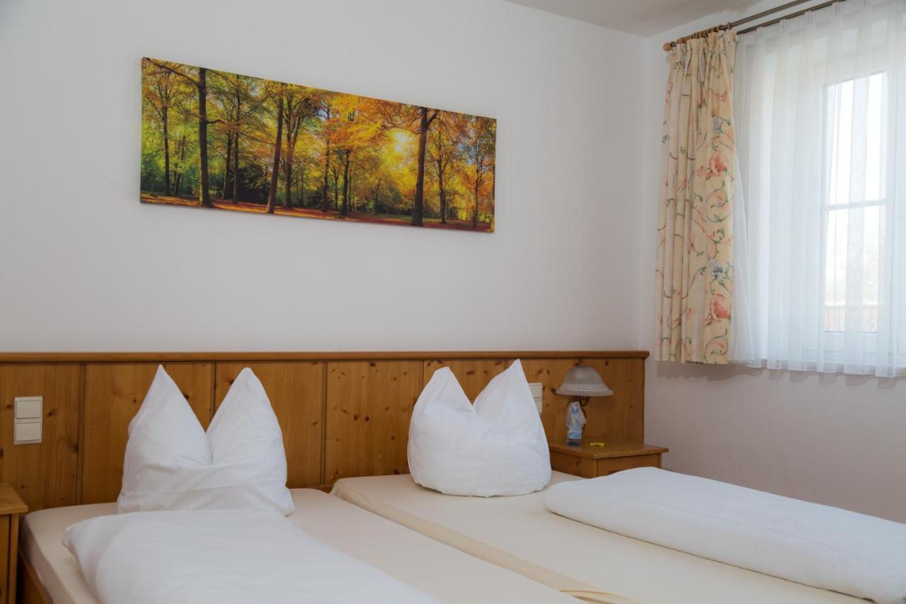 Alter Wirt Putzbrunn Hotell Eksteriør bilde